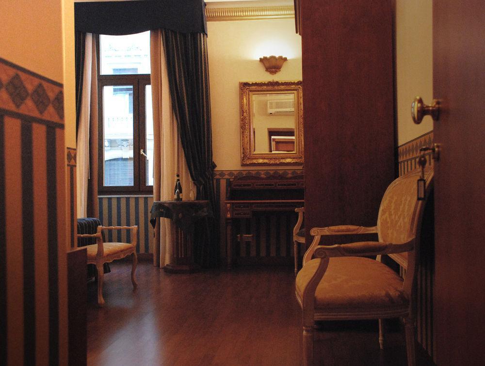 Barberini Suites Рим Екстер'єр фото
